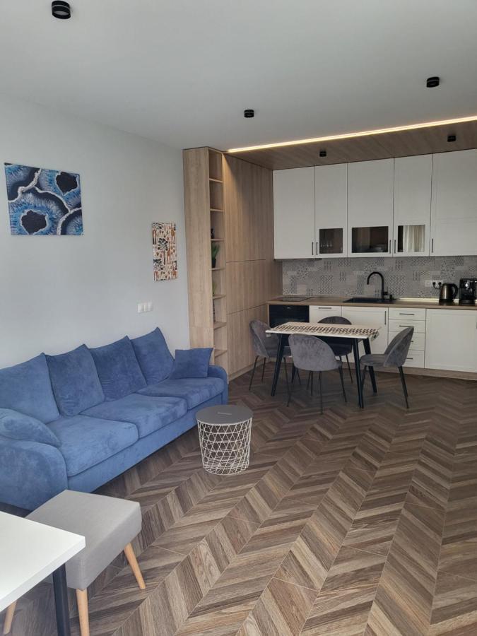 New Luxury Next To Subway With Garage דירה סופיה